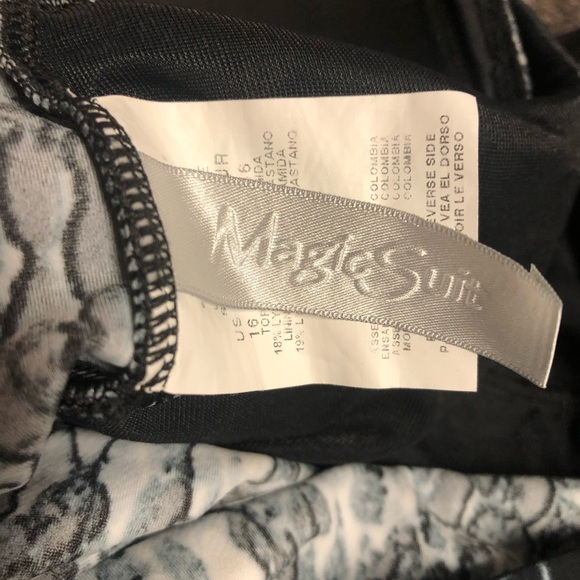 Magicsuit by Miraclesuit Grey Patterned Tankini Top - Picture 7 of 8